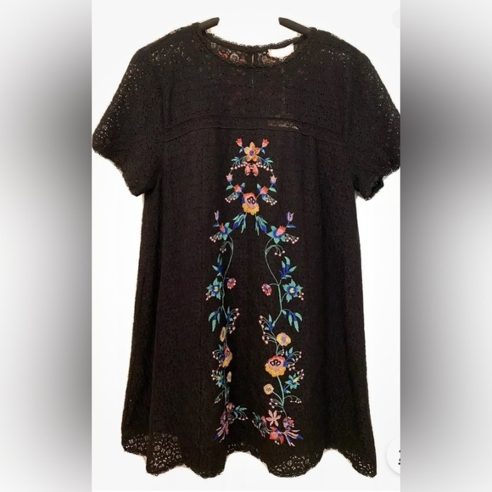 Black Embroidered Front Boho Tunic Top Mini Dress Umgee Boutique EUC S #1595
